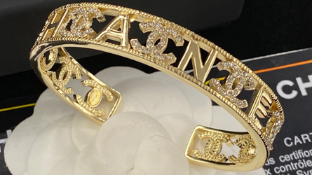 
				Chanel - Jewelry
				smykker
